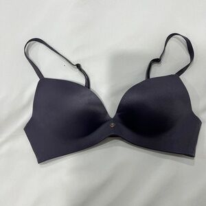 Victoria's Secret So Obsessed Wireless Push Up Bra 36B